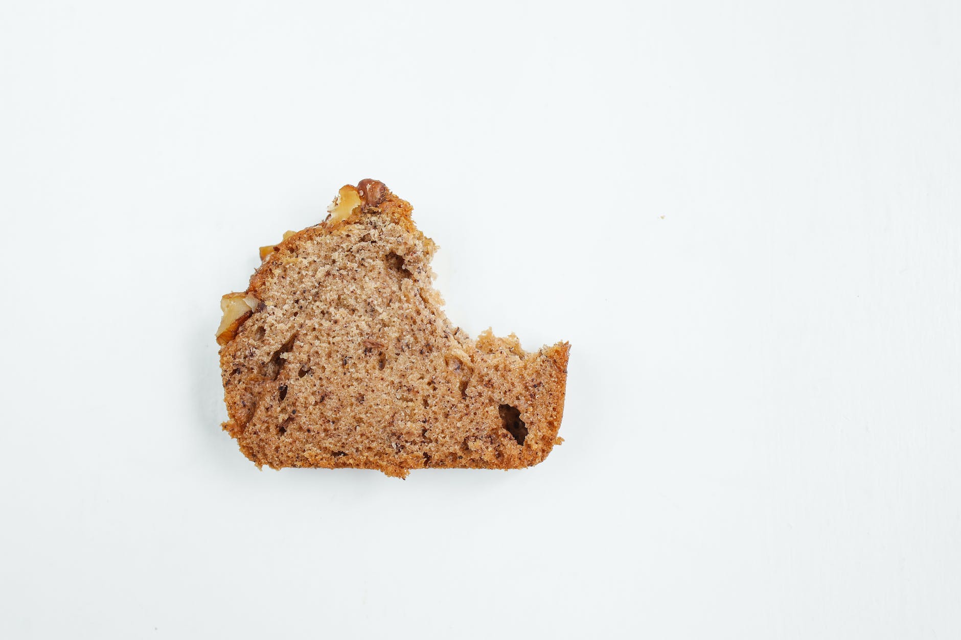 slice of brown bread